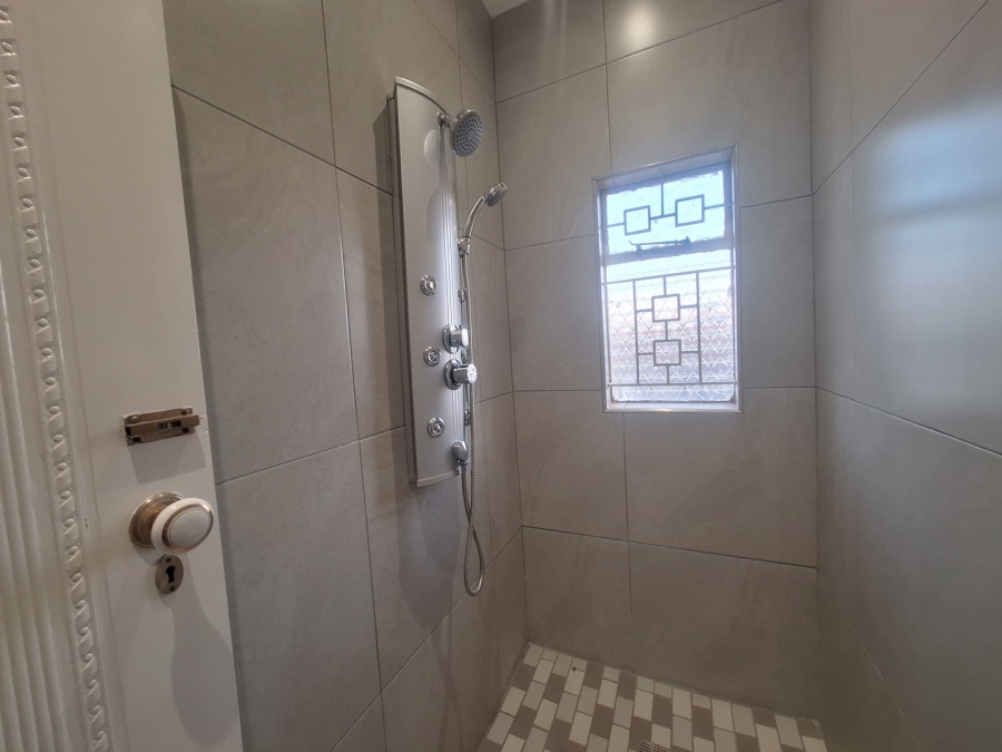 4 Bedroom Property for Sale in Mohadin North West